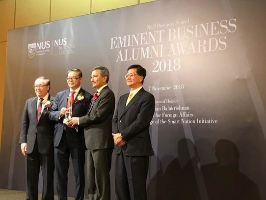 Internationales Netzwerk ENEX - Sonny Yyuen aus Singapur erhält Management-Award